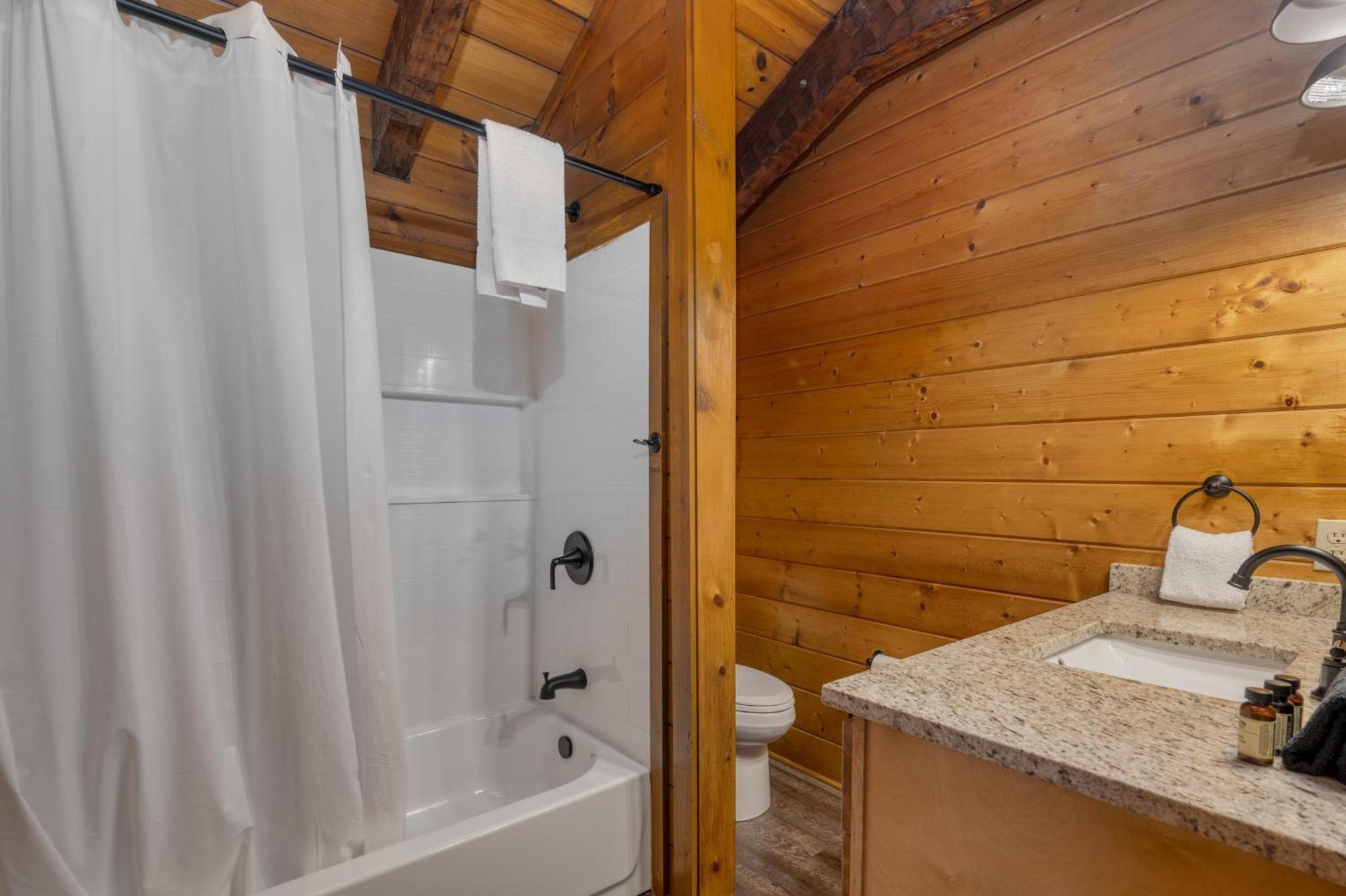 Dudley I By Avantstay Cosy Cabin W Hot Tub Incredible Views Pigeon Forge Bagian luar foto